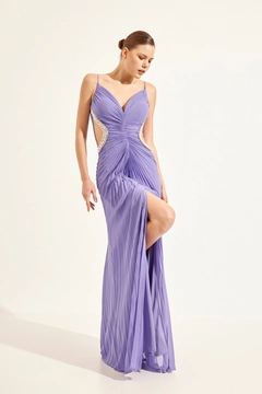 Una modella di abbigliamento all'ingrosso indossa STR10079 - Night Dress - Lilac, vendita all'ingrosso turca di Vestito di Setre