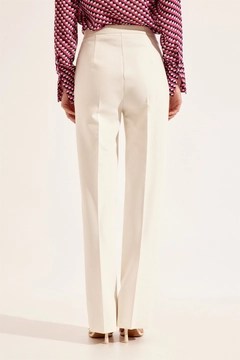 A wholesale clothing model wears STR10201 - Trousers - Ecru, Turkish wholesale Pants of Setre