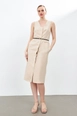 Ένα μοντέλο χονδρικής πώλησης ρούχων φοράει str11379-dress-beige, τούρκικο  χονδρικής πώλησης από 