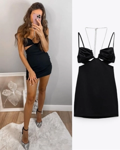 Ein Bekleidungsmodell aus dem Großhandel trägt SBE10014 - Dress - Black, türkischer Großhandel Kleid von Sobe
