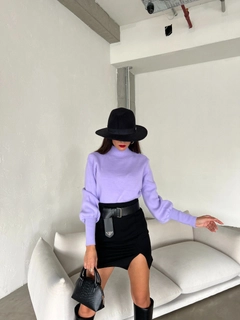 A wholesale clothing model wears sbe11059-sweater-lilac, Turkish wholesale Sweater of Sobe