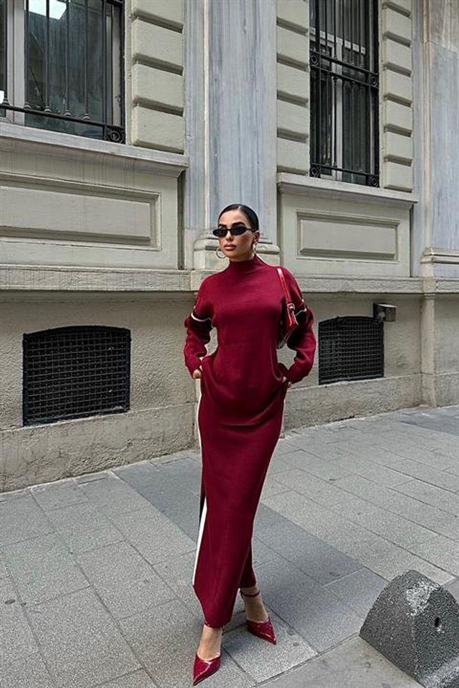 Sobe Istanbul Sijonuotas Sportinis Dryžuotas Kostiumas Claret Red Didmeninė prekyba drabužiais Kokteilinė