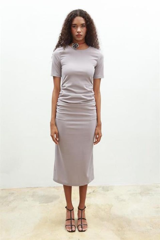 Sobe Istanbul فستان بأكمام قصيرة وخصر متجمع رمادي ملابس بالجملة غير رسمي