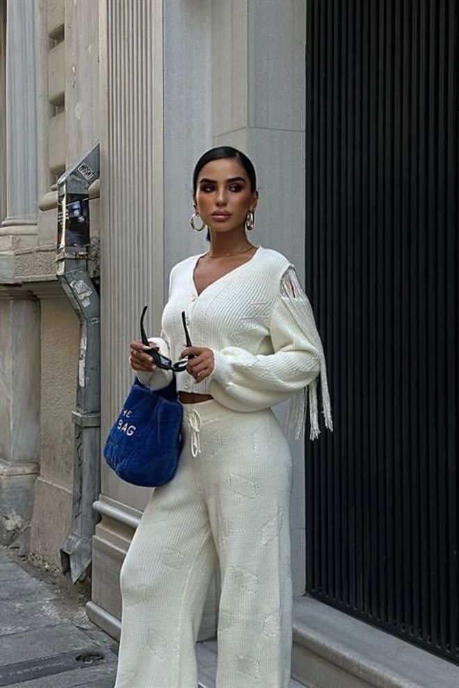 Sobe Istanbul Strickjacken Hosen Strickwaren Set Mit Quastendetail – Ecru Großhandelskleidung Lässig