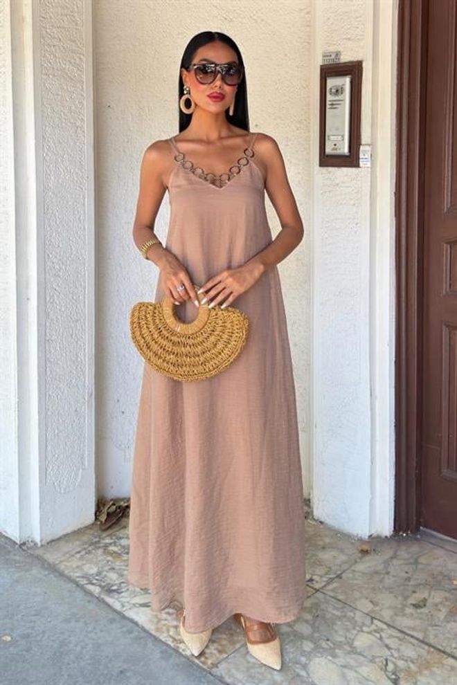 Sobe Istanbul Beige Elegant Slip Dress With V Neck Wholesale Clothing Casual