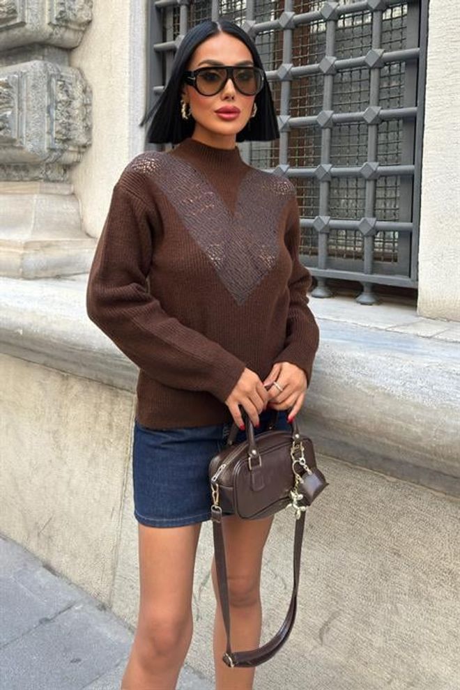 Sobe Istanbul Brown Sweater With High Neck And Regular Fit Wholesale Clothing Casual
