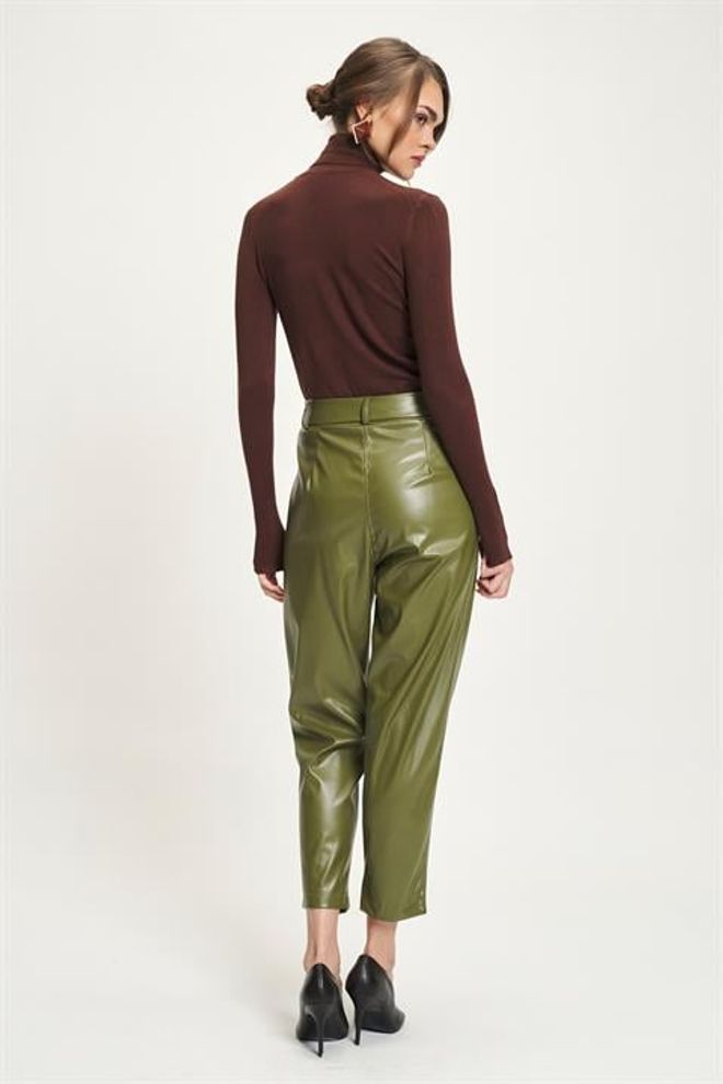 Sobe Istanbul Zelene Elegantne Casual Ulične Hlače Veleprodaja odjeće 5