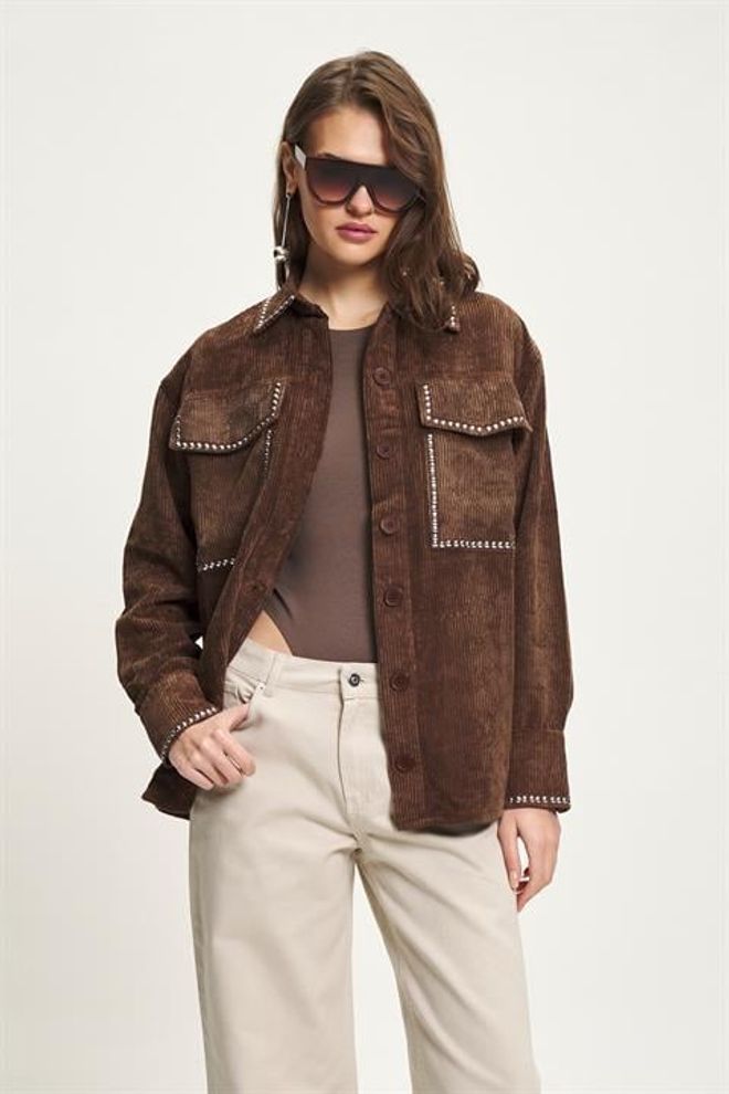 Sobe Istanbul Ruda Overshirt Striukė Su Kišenėmis Ir Mygtukais Didmeninė prekyba drabužiais Kokteilinė