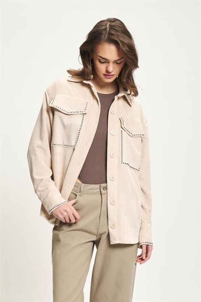 Sobe Istanbul Beige Überhemd Jacke Mit Spitzkragen Großhandelskleidung Lässig