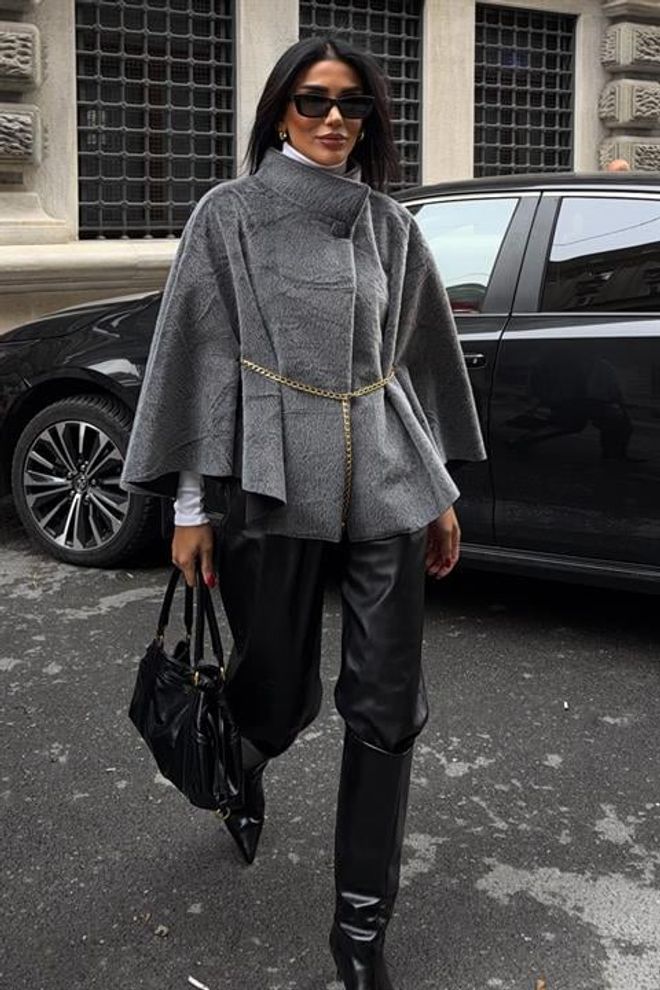 Sobe Istanbul Сиво Елегантно Уголемено Пончо С Високо Деколте Дрехи на едро 1