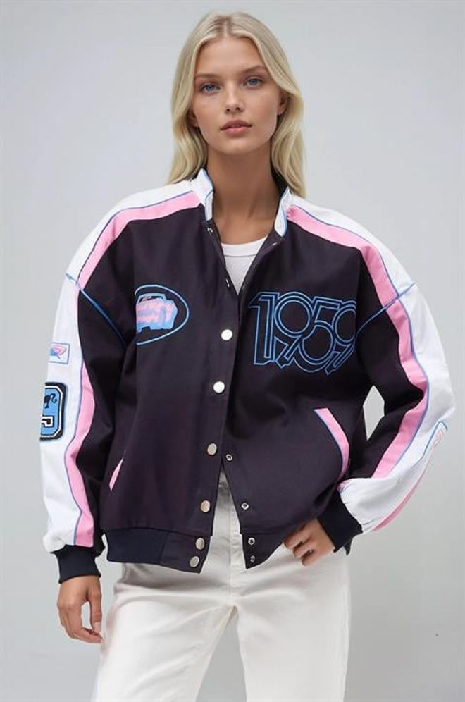 Sobe Istanbul Čierna Varsity Bunda S Potlačou Písmen A Šikmým Vreckom Veľkoobchod s oblečením Neformálny