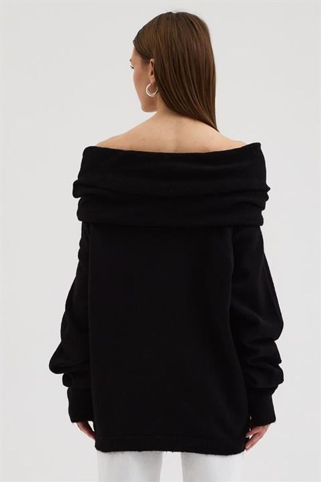 Sobe Istanbul Schwarzer Pullover Mit Übergroßer Passform Und Schulterfreiem Ausschnitt Großhandelskleidung 5