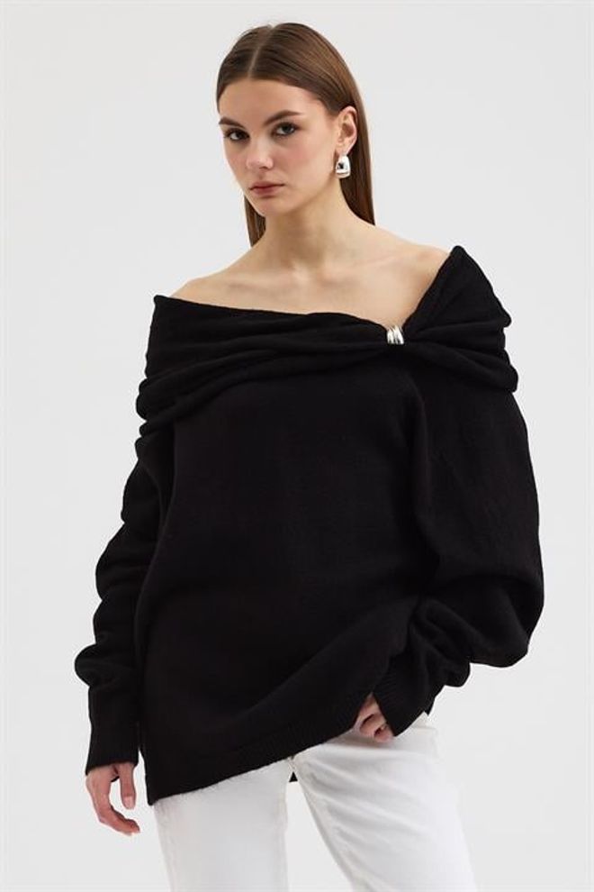 Sobe Istanbul Schwarzer Pullover Mit Übergroßer Passform Und Schulterfreiem Ausschnitt Großhandelskleidung 1