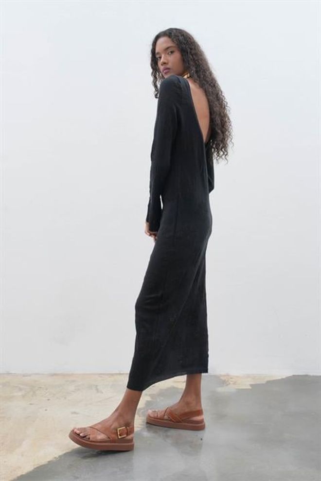 Sobe Istanbul Pletené Šaty S Chrbtom – Čierne Veľkoobchod s oblečením 4