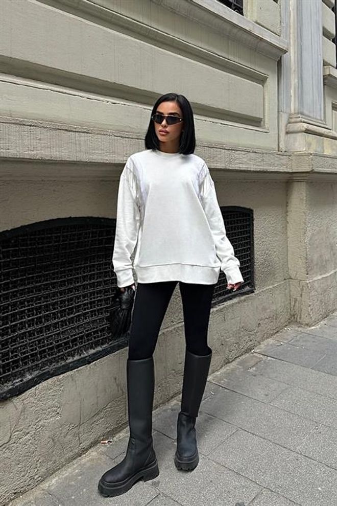Sobe Istanbul Metallic Pendulum Sweatshirt Ecru Wholesale Clothing Dating