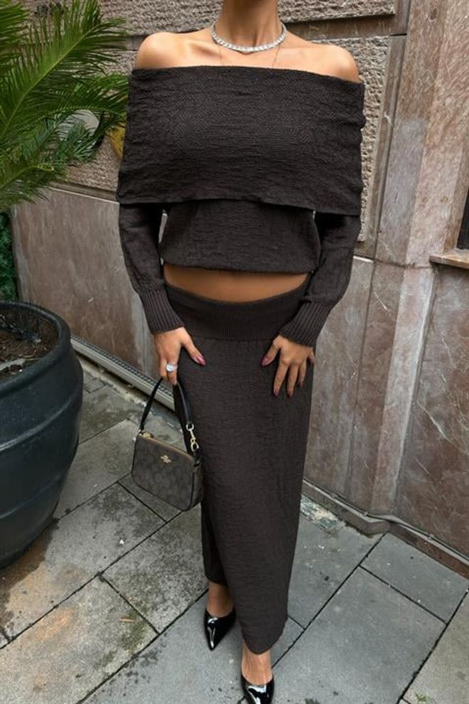 Sobe Istanbul Madonna Collar Skirt Suit Brown Wholesale Clothing Cotton