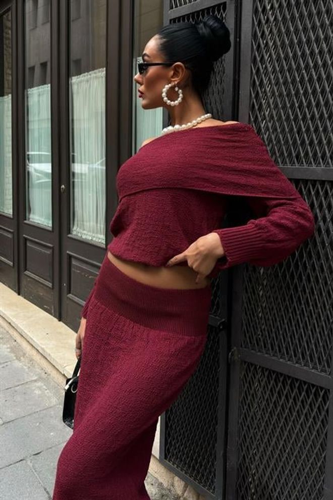 Sobe Istanbul Madonna Collar Skirt Suit Claret Red Wholesale Clothing Polyester