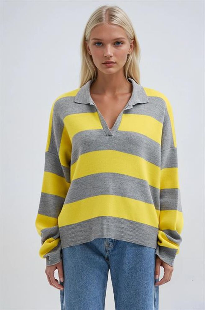 Sobe Istanbul Camisola Cinzenta Às Riscas Tamanho Grande Roupas por atacado Casual