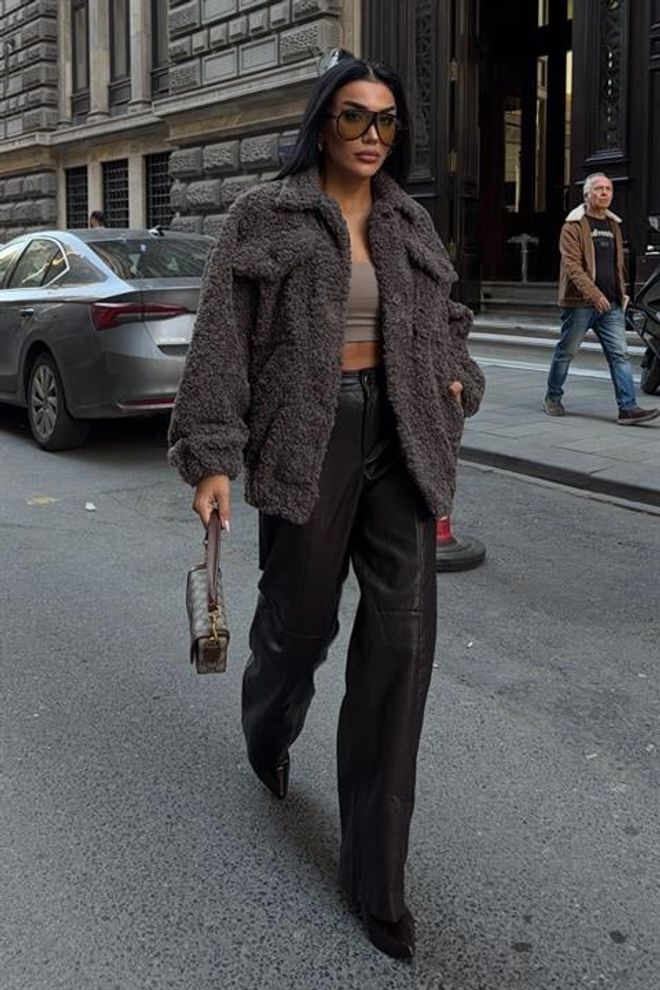 Sobe Istanbul Hnedá Teddy Bunda Na Gombíky S Vreckami S Chlopňou Oversized Veľkoobchod s oblečením Jeseň