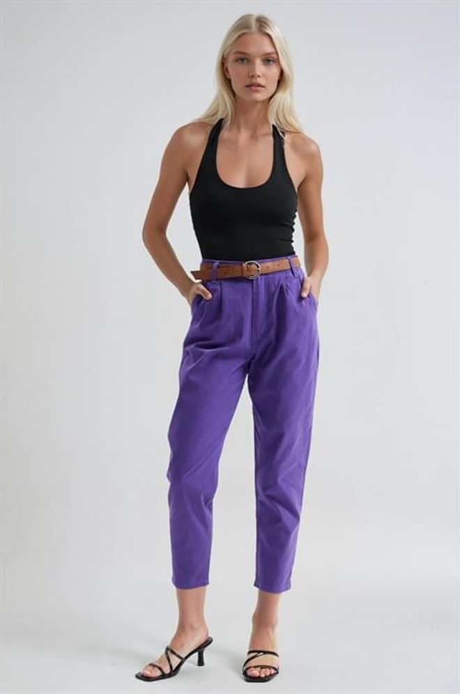 Sobe Istanbul Violetinės Siaurėjančios Trumpintos Kelnės Aukštu Liemeniu Didmeninė prekyba drabužiais Kokteilinė