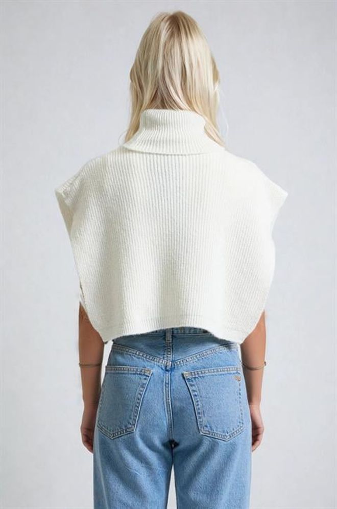 Sobe Istanbul White Sleeveless Turtle Neck Crop Sweater Wholesale Clothing 5
