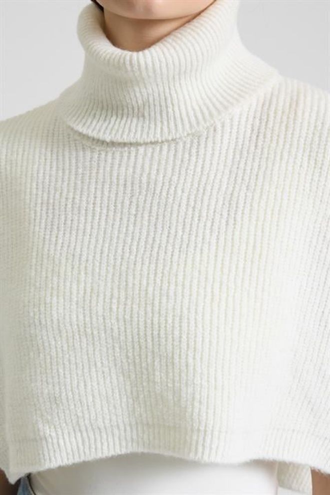 Sobe Istanbul White Sleeveless Turtle Neck Crop Sweater Wholesale Clothing Work