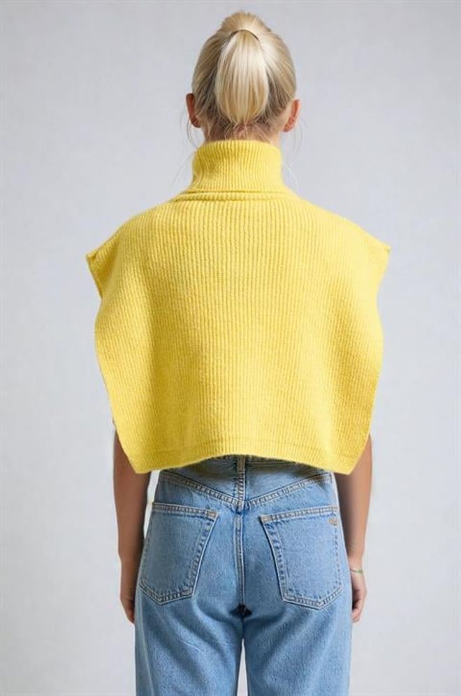 Sobe Istanbul Yellow Sleeveless Turtle Neck Crop Sweater Wholesale Clothing Streetwear