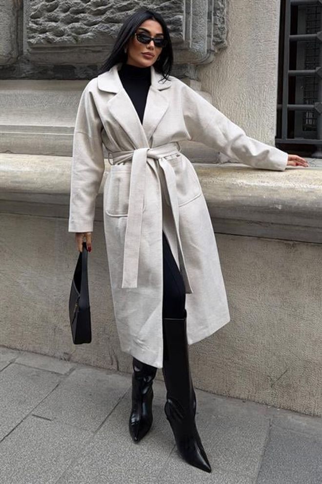 Sobe Istanbul Beżowy Elegancki Płaszcz Owijany Hurtowa sprzedaż odzieży Casual