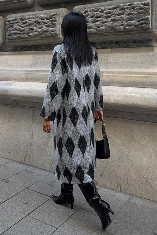 Sobe Istanbul Black Elegant Checkered Long Single Breasted Coat Wholesale Clothing 5