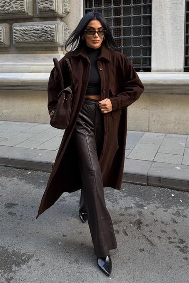 Sobe Istanbul Kahverengi Kaban – Oversize Düğmeli Uzun Shacket Toptan Giyim 1