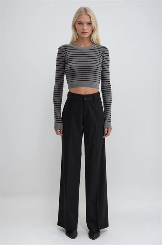 Sobe Istanbul Maglione Grigio Casual A Righe Slim Fit Corto Abbigliamento all'ingrosso Casuale