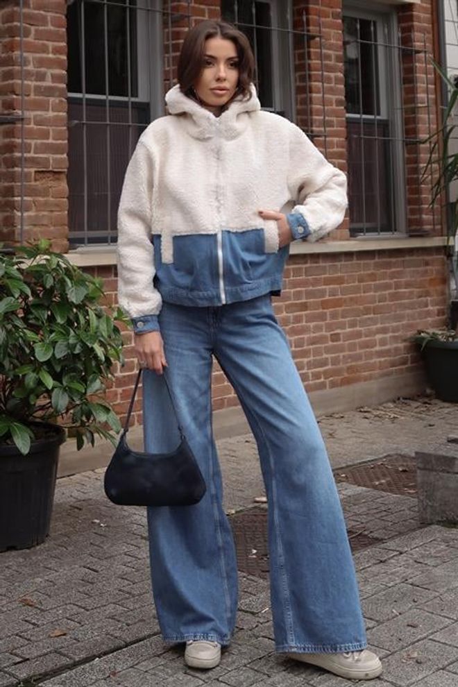 Sobe Istanbul Weißes Bomber Jacke Mit Kapuzenkragen Großhandelskleidung Lässig