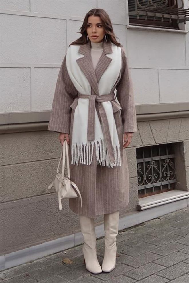 Sobe Istanbul Beige Elegante Wrapover Jas Met Gekerfde Kraag Groothandel Kleding 5