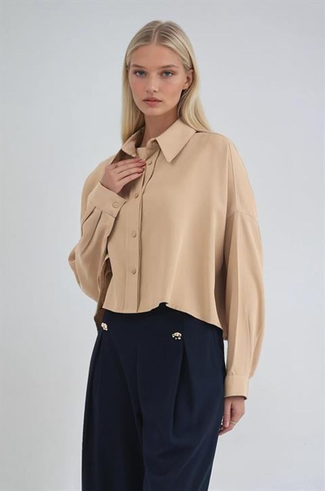 Sobe Istanbul Beige Oversized Fit Buttoned Shirt With Notched Neck Wholesale Clothing 1