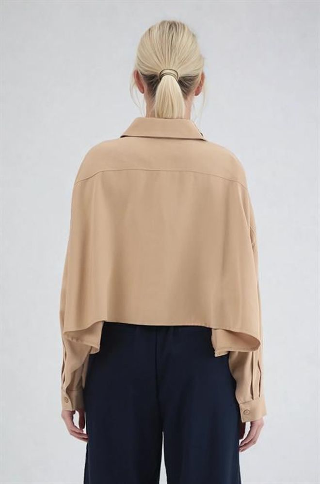 Sobe Istanbul Beige Oversized Fit Buttoned Shirt With Notched Neck Wholesale Clothing Formal