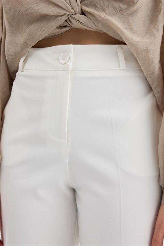 Sobe Istanbul White Elegant Buttoned Bootcut Pants Wholesale Clothing Cocktail