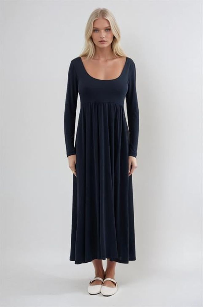 Sobe Istanbul Navy Blue Šaty Fit And Flare S Výstrihom V Tvare U Veľkoobchod s oblečením Skromný