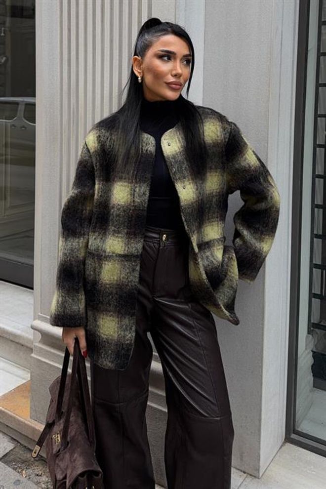 Sobe Istanbul معطف أسود بمقاس كبير بنمط متقلب وحديد صدري واحد ملابس بالجملة غير رسمي