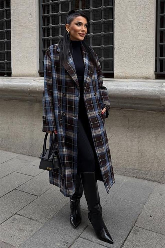 Sobe Istanbul معطف أزرق منقوش بتصميم مقاس كبير بأزرار واحد للصد ملابس بالجملة غير رسمي