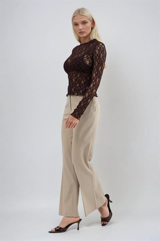 Sobe Istanbul بلوزة بني، قصّة ضيقة، رقبة طويلة، بأكمام طويلة ملابس بالجملة ربيع