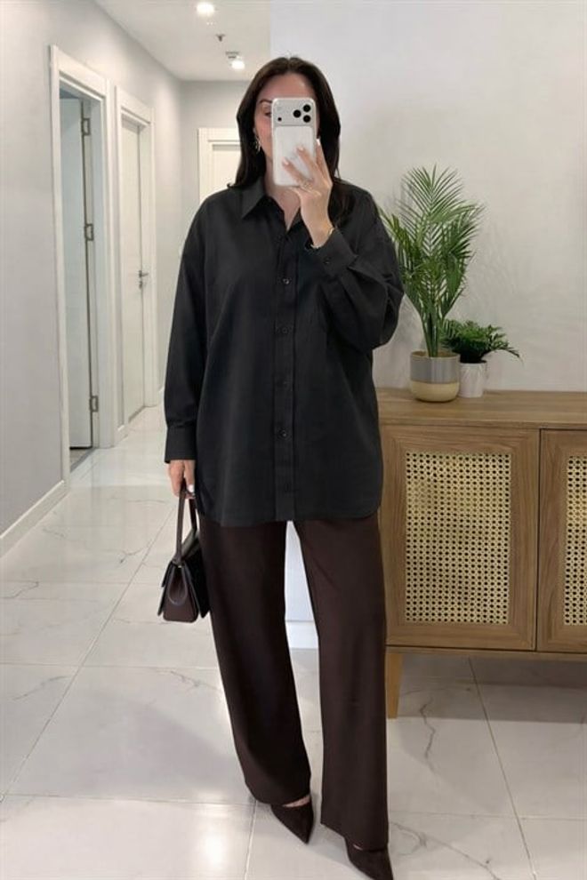 Sobe Istanbul Čierna Košeľa Voľného Strihu S Vrúbkovaným Golierom Veľkoobchod s oblečením Neformálny