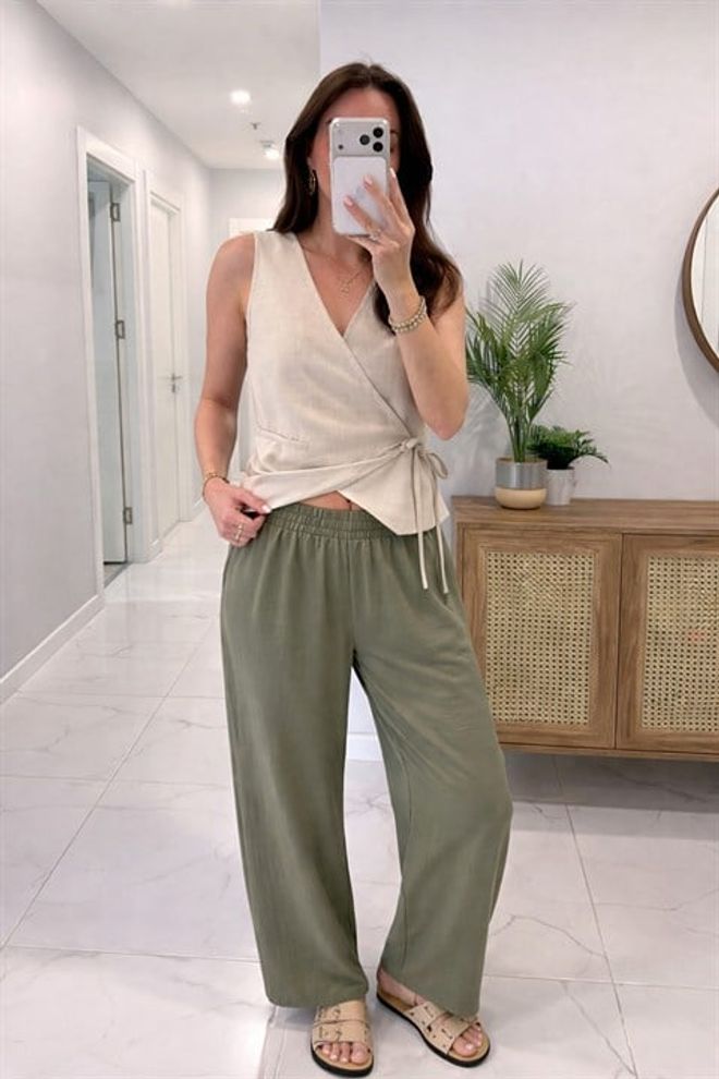 Sobe Istanbul Zielone Spodnie Palazzo Ze Średnim Stanem I Prostą Nogawką Hurtowa sprzedaż odzieży Skromny