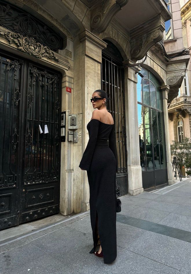 Ilia Belly Window Dress Schwarz Großhandelskleidung Kein Stoff