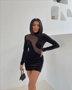 Ein Bekleidungsmodell aus dem Großhandel trägt 25210 - Dress - Black, türkischer Großhandel Kleid von Sobe
