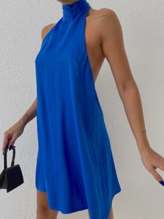 Una modella di abbigliamento all'ingrosso indossa 35254 - Dress - Saxe, vendita all'ingrosso turca di Vestito di Sobe