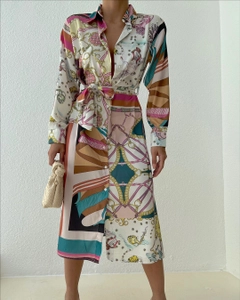 Ένα μοντέλο χονδρικής πώλησης ρούχων φοράει 35287 - Dress - Mix Color, τούρκικο Φόρεμα χονδρικής πώλησης από Sobe