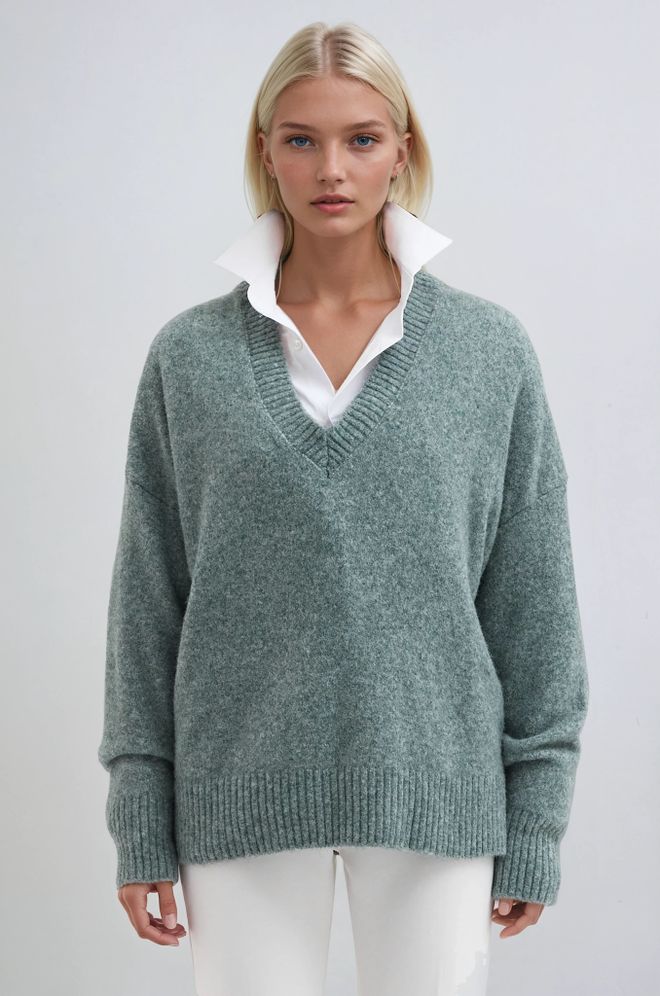 Sobe Istanbul سترة أخضر بفتحة رقبة V ومقاس كبير ملابس بالجملة غير رسمي