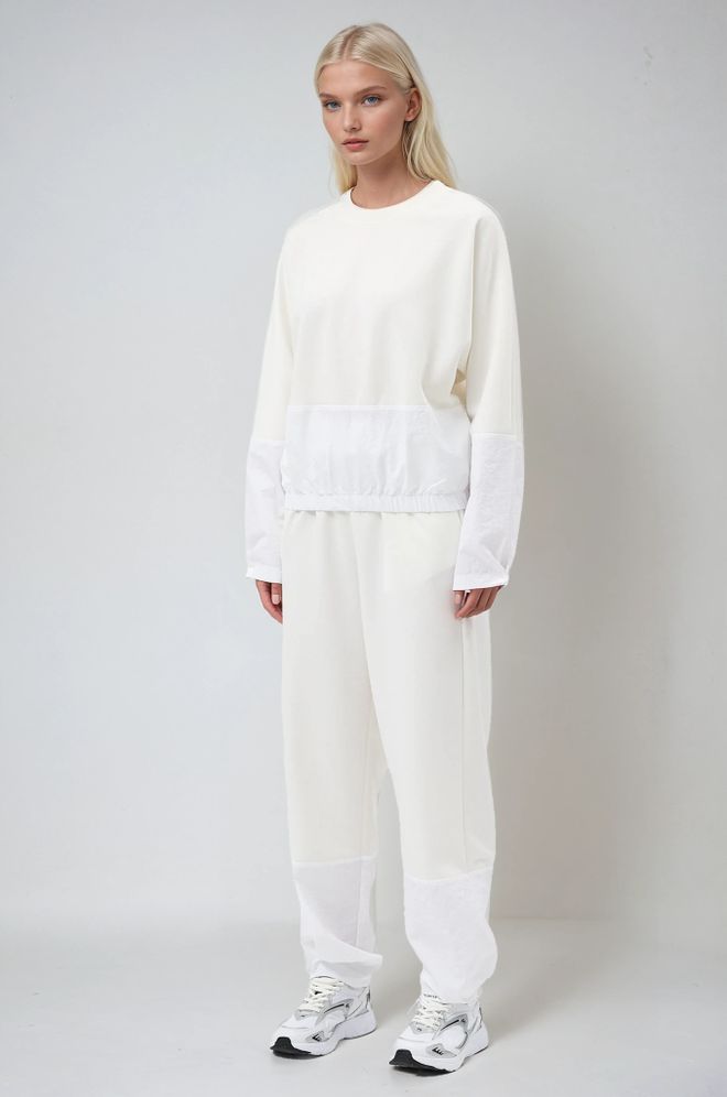 Sobe Istanbul White Casual Sport Set Wholesale Clothing 1