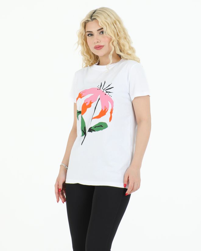 Sortie Collection Flower Printed T shirt White Wholesale Clothing Birthday