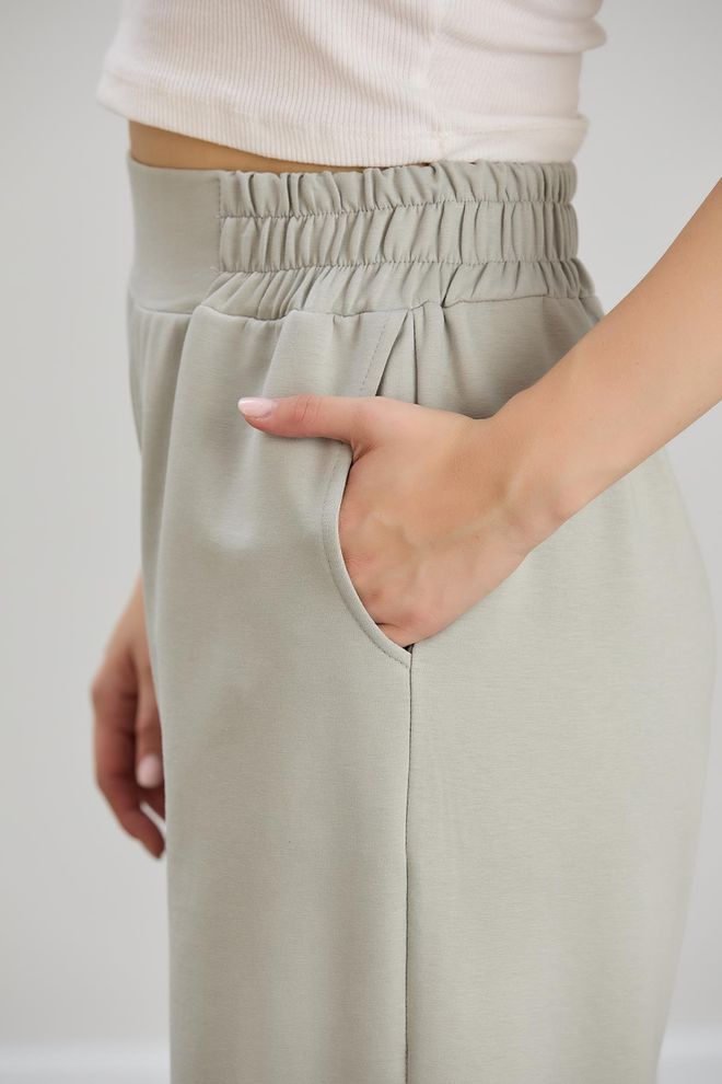 Sortie Collection Wide Leg Double Yarn Sweatpants Ecru Wholesale Clothing 4